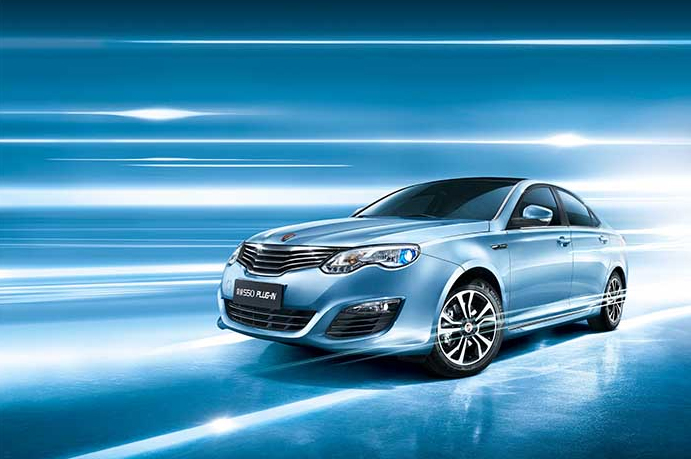 悟空体育荣威550 PLUG-IN 荣膺“2015TTA自主新能源中级车”奖